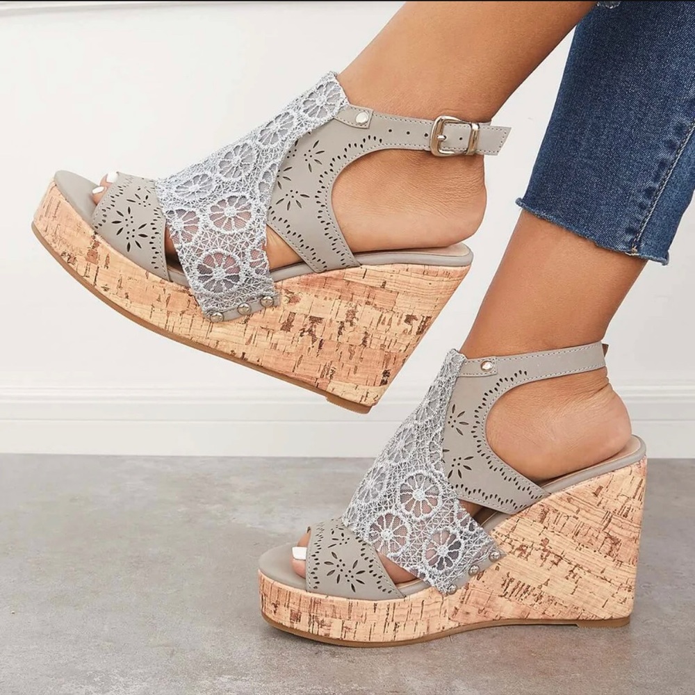 Platform cork wedges